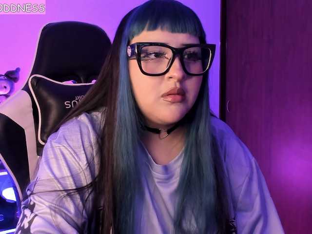 sarahlynn2005 live cam on BongaCams