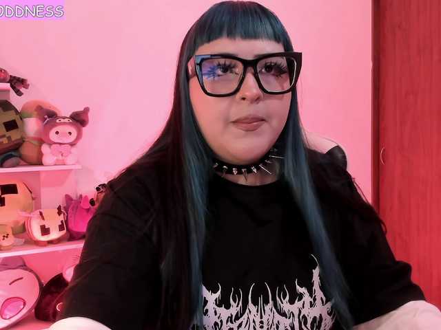 sarahlynn2005 live cam on BongaCams