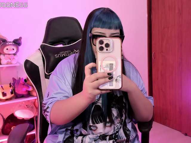 sarahlynn2005 live cam on BongaCams