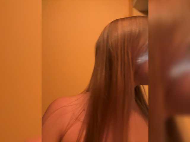 MiamiMur live cam on BongaCams
