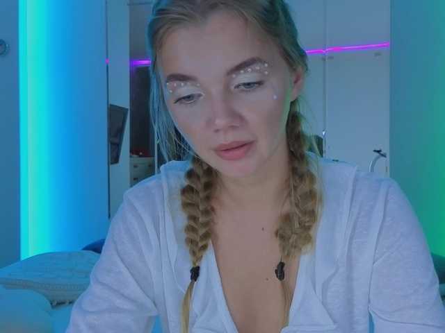 MiamiMur live cam on BongaCams