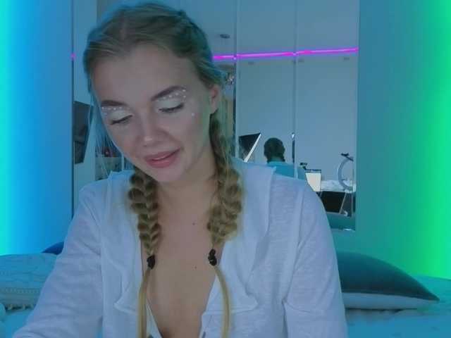 MiamiMur live cam on BongaCams