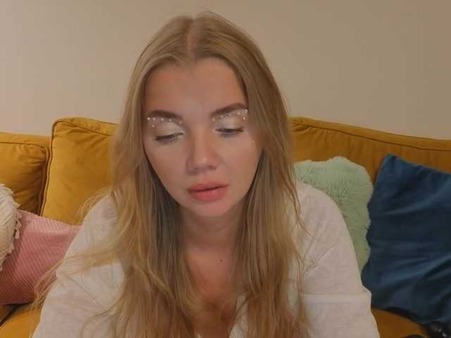 MiamiMur live cam on BongaCams