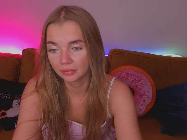CarrieBradshaw live webcam show