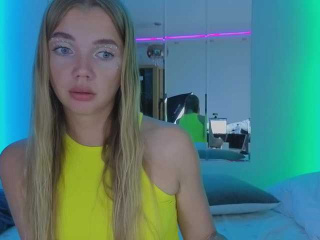 MiamiMur live cam on BongaCams