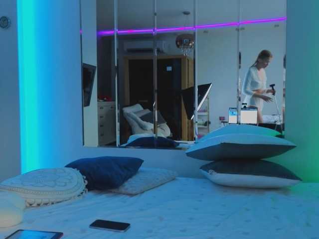 MiamiMur live cam on BongaCams