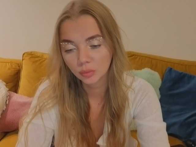MiamiMur live cam on BongaCams