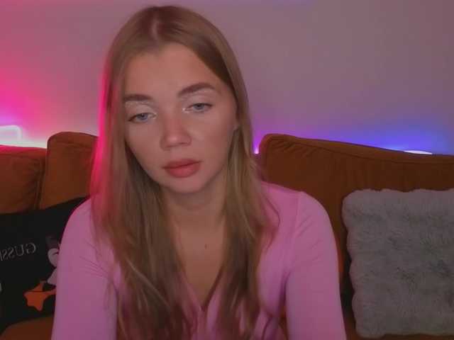 MiamiMur live cam on BongaCams