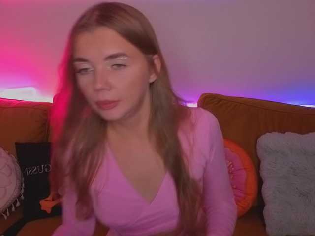 MiamiMur live cam on BongaCams