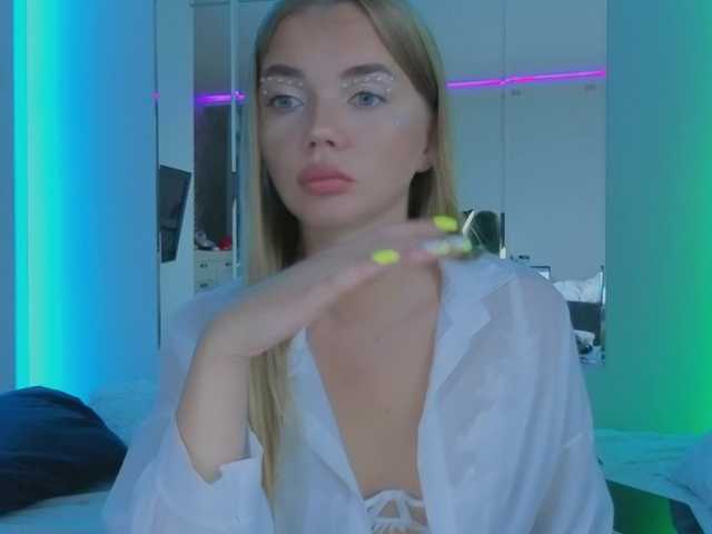MiamiMur live cam on BongaCams