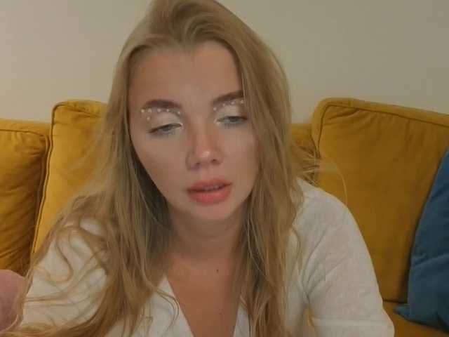 MiamiMur live cam on BongaCams