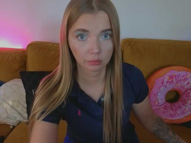MiamiMur live cam on BongaCams