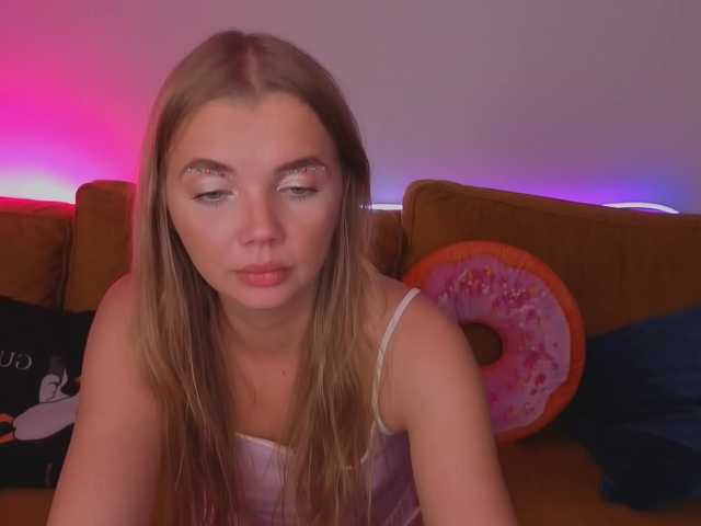 CarrieBradshaw live webcam show