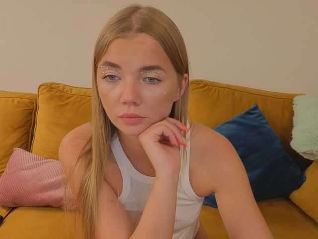 MiamiMur live webcam show
