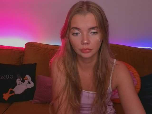 MiamiMur live cam on BongaCams