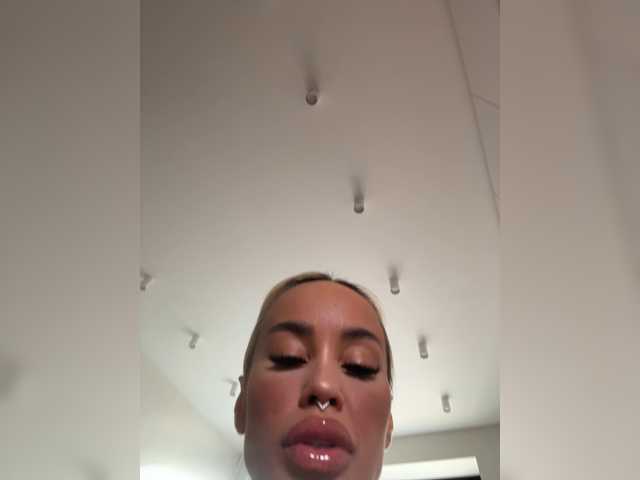 Live трансляция Maria_Magdaleena - slutnetki.online