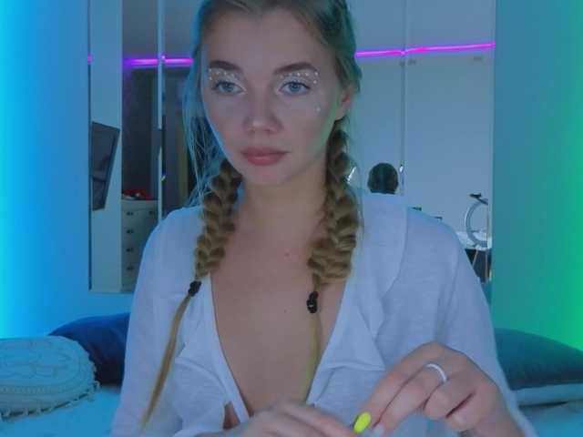 MiamiMur live cam on BongaCams