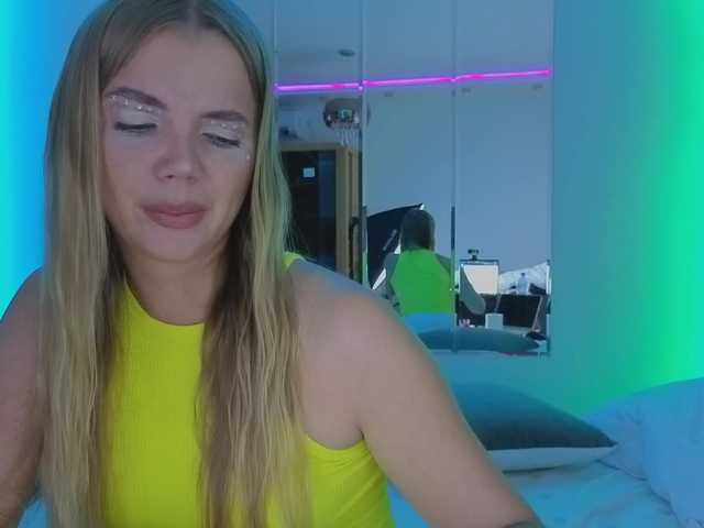 MiamiMur live cam on BongaCams