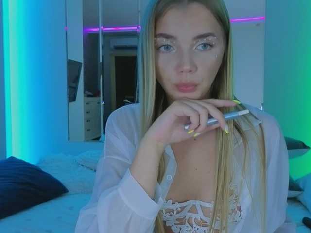 MiamiMur live cam on BongaCams