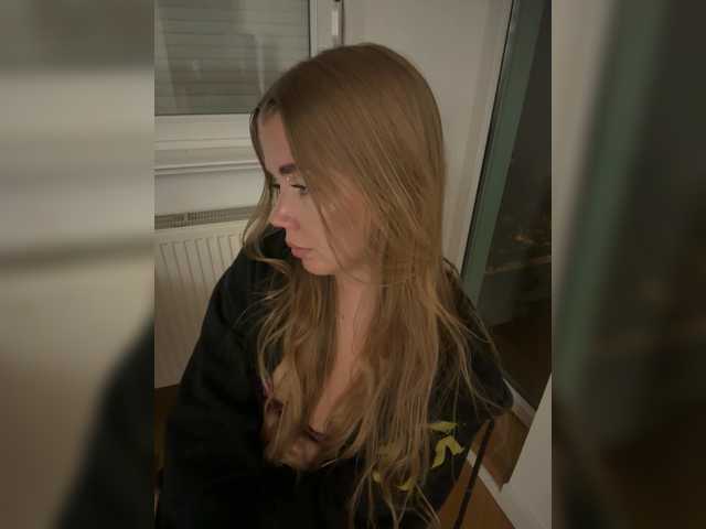 MiamiMur Live Cam on BongaCams