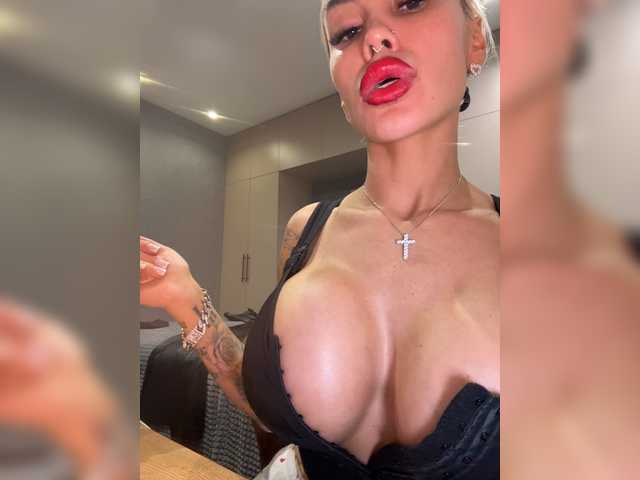 Maria_Magdaleena live cam preview