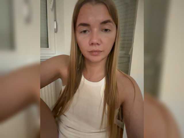 MiamiMur live cam on BongaCams