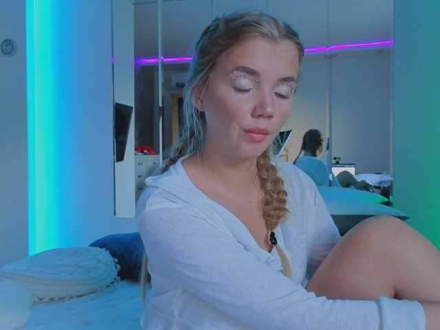 MiamiMur live cam on BongaCams