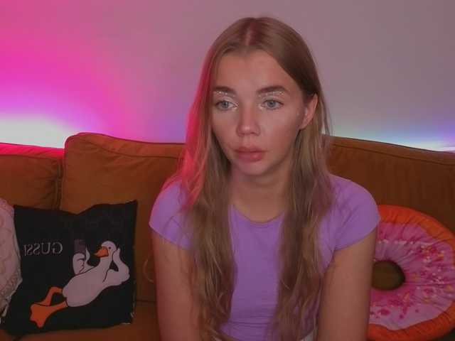 MiamiMur live cam on BongaCams