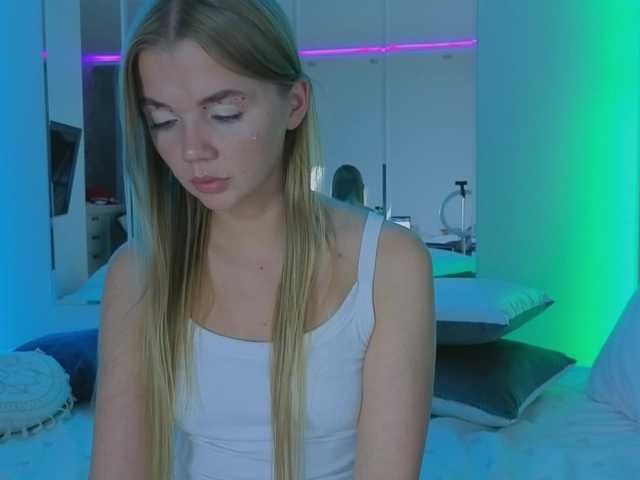 MiamiMur live cam on BongaCams