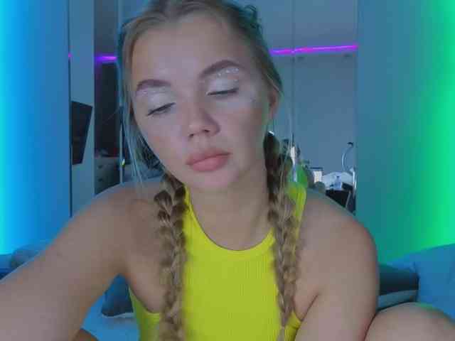 MiamiMur Sex Cam Show