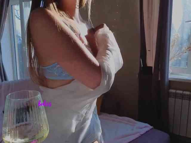 CarrieBradshaw webcam