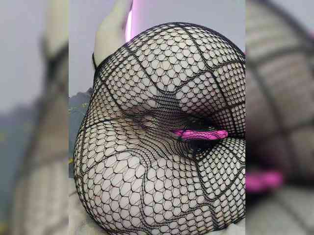 --Barbie-Size-- webcam