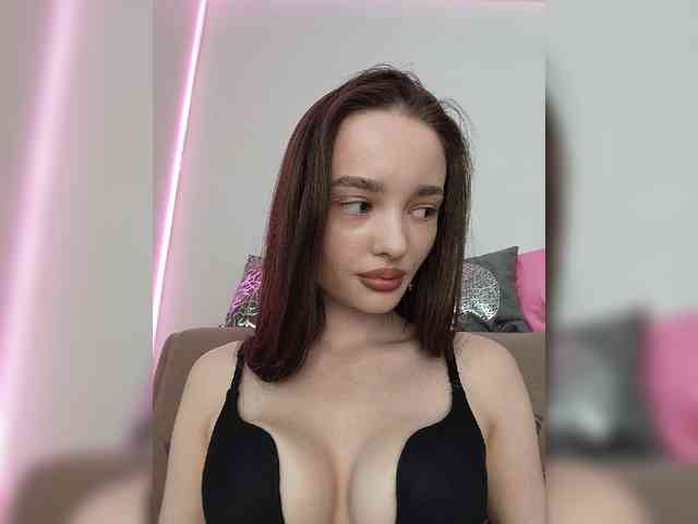 --Barbie-Size-- webcam