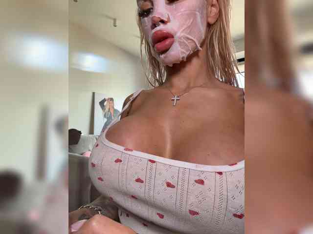 Model: Maria_Magdaleena