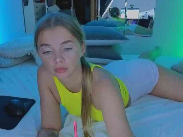 CarrieBradshaw webcam
