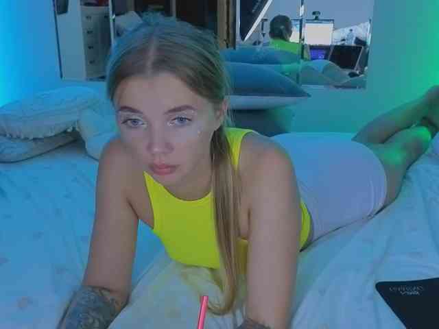 CarrieBradshaw webcam