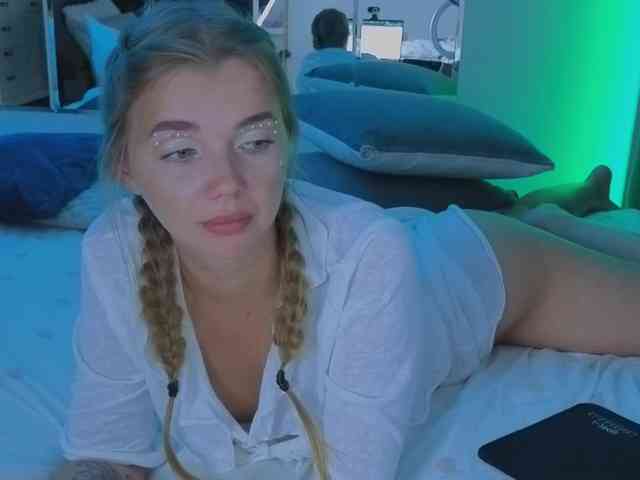 MiamiMur Sex Cam Show