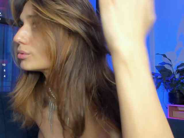 --Barbie-Size-- webcam