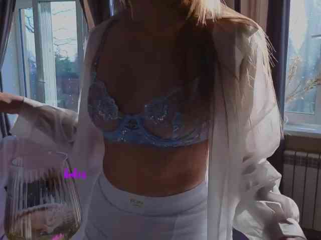 CarrieBradshaw webcam