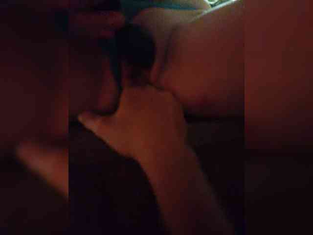 TheDeviantDuo webcam