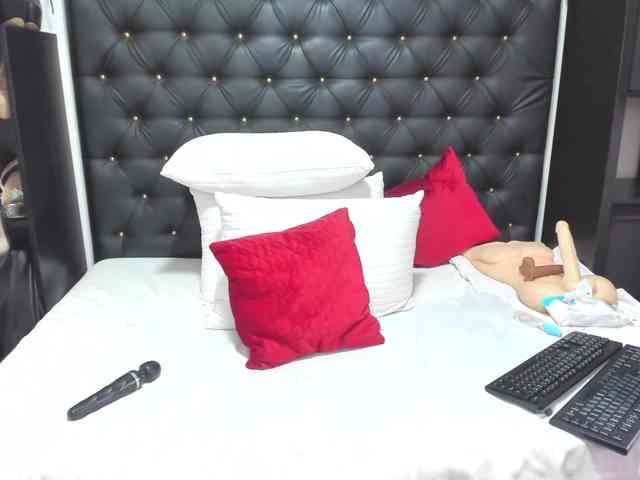 BlondySexyy webcam