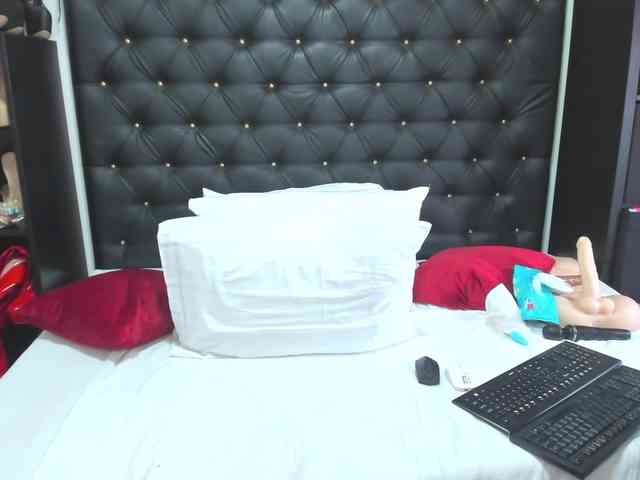 BlondySexyy webcam