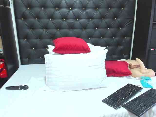 BlondySexyy webcam