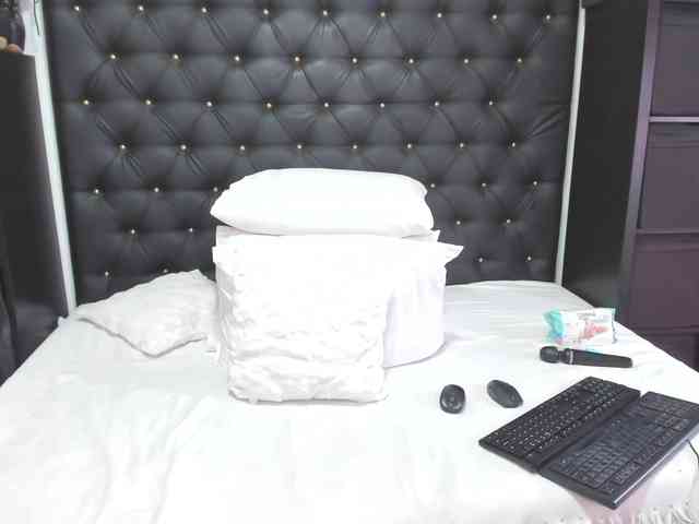 BlondySexyy webcam