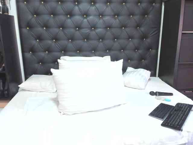 BlondySexyy webcam