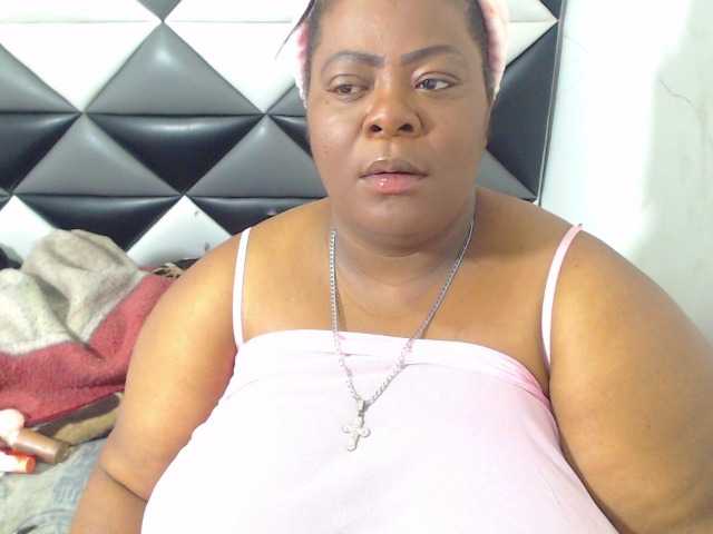 ShantalBBW live cam on BongaCams