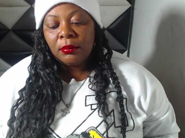ShantalBBW live cam on BongaCams