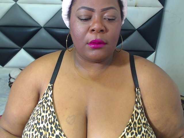 ShantalBBW live cam on BongaCams