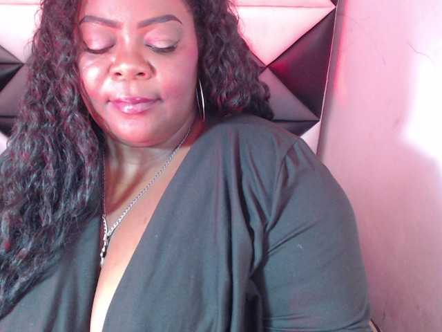 ShantalBBW live cam on BongaCams