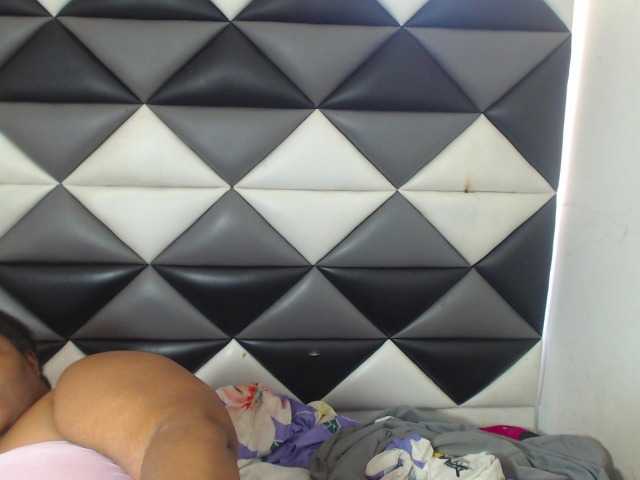 ShantalBBW live cam on BongaCams